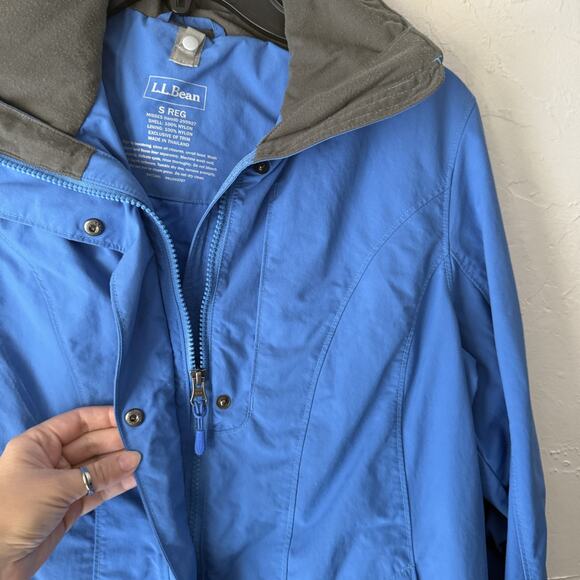 LL Bean Jacket Womens Small Blue Hooded Nylon Lightweight Rain Windbreaker Coat - Picture 6 of 10